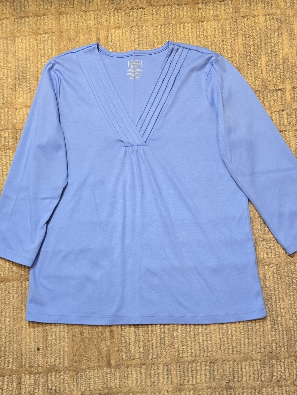 L.L. Bean Periwinkle Blue Cotton V-Neck Pintuck 3-Quarter Sleeve Knit Top | M